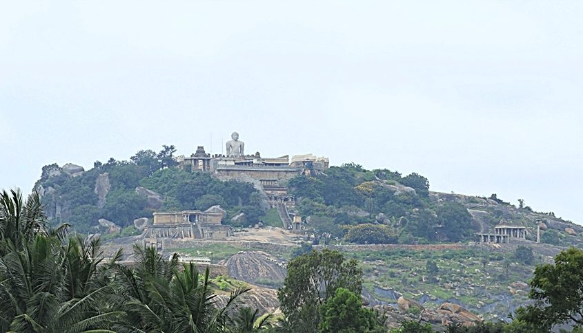 Viaggio a Shravanabelagola