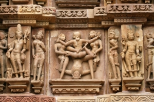 Khajuraho tra arte erotismo