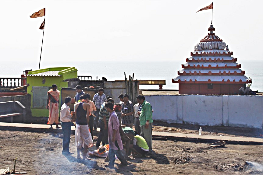 Cremazioni e Antyeshti, il rito funebre induista