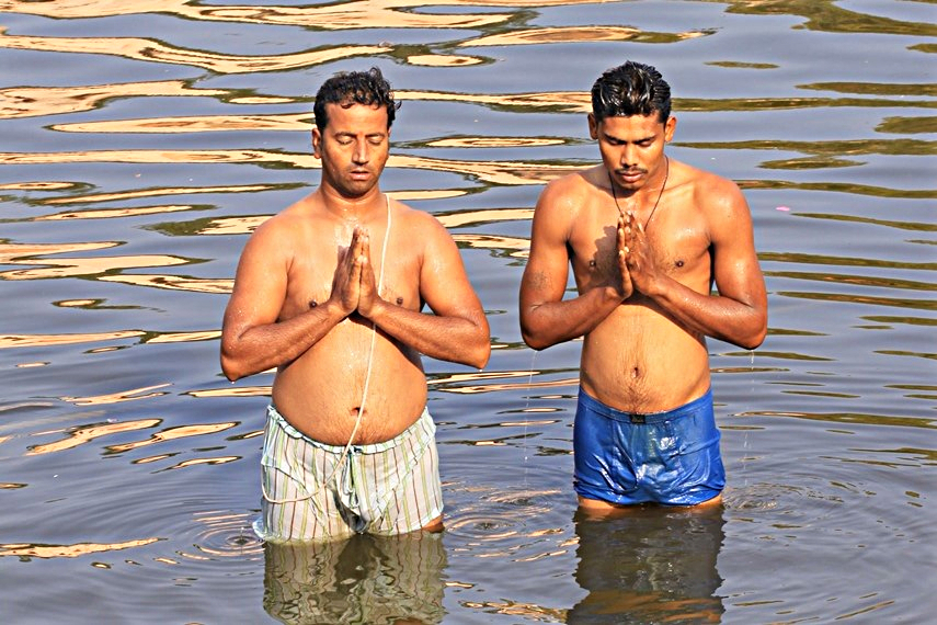 Namaskar mudra e Anjali mudra