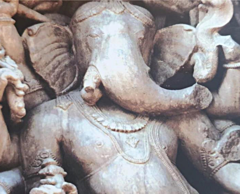 Capire l'induismo di Vasudha Narayanan